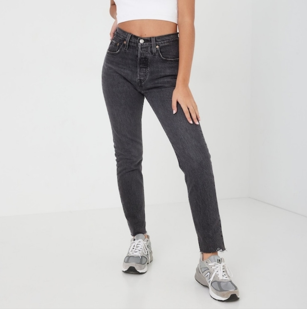 LEVI'S 501 cropped skinny jeans